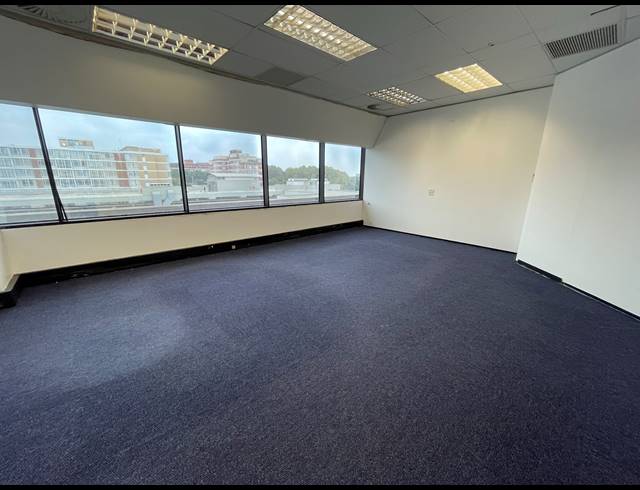 250M² OFFICE TO LET IN KILLARNEY